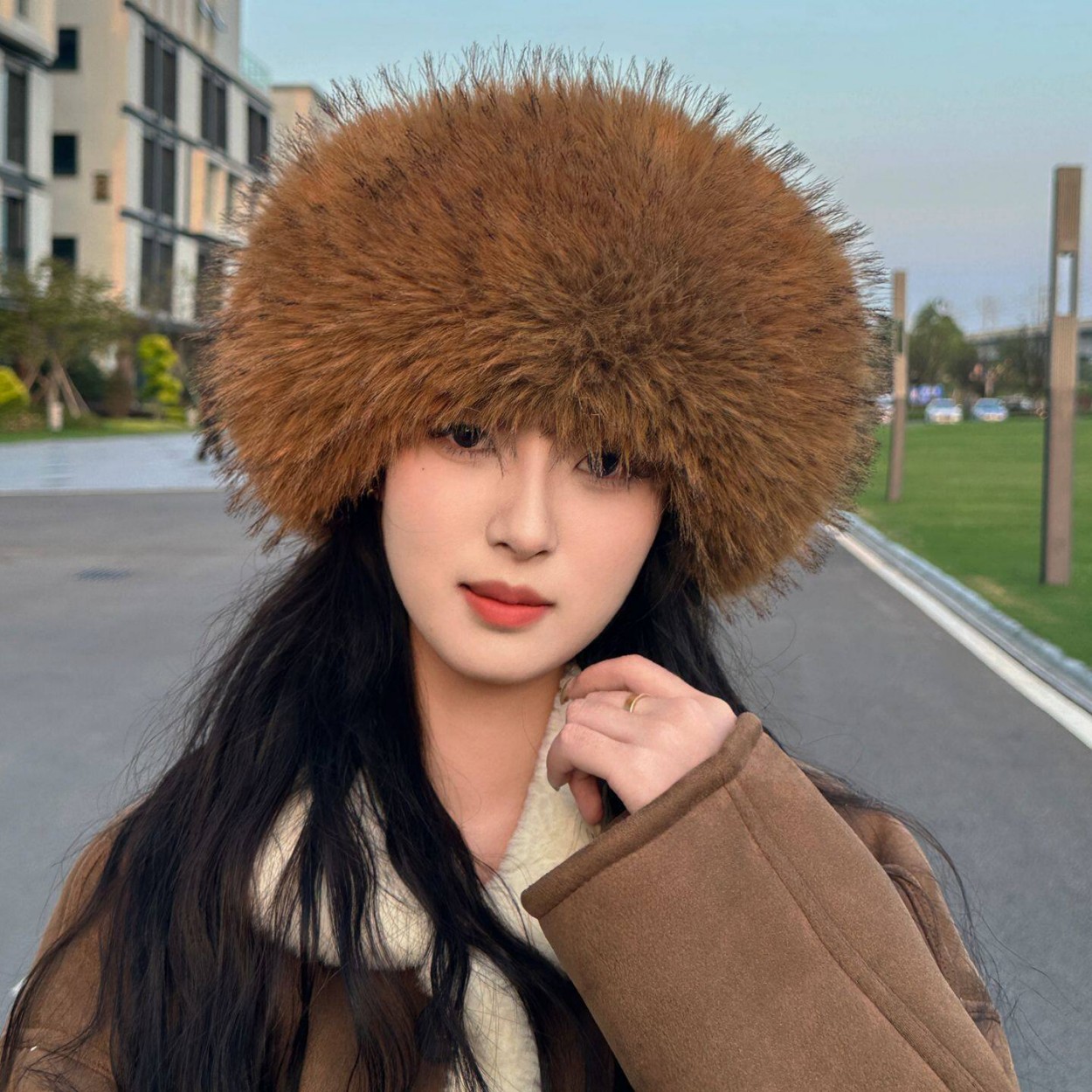 Knit Beanie Hat Warm - Soft Plush Faux Fox Fur Circle